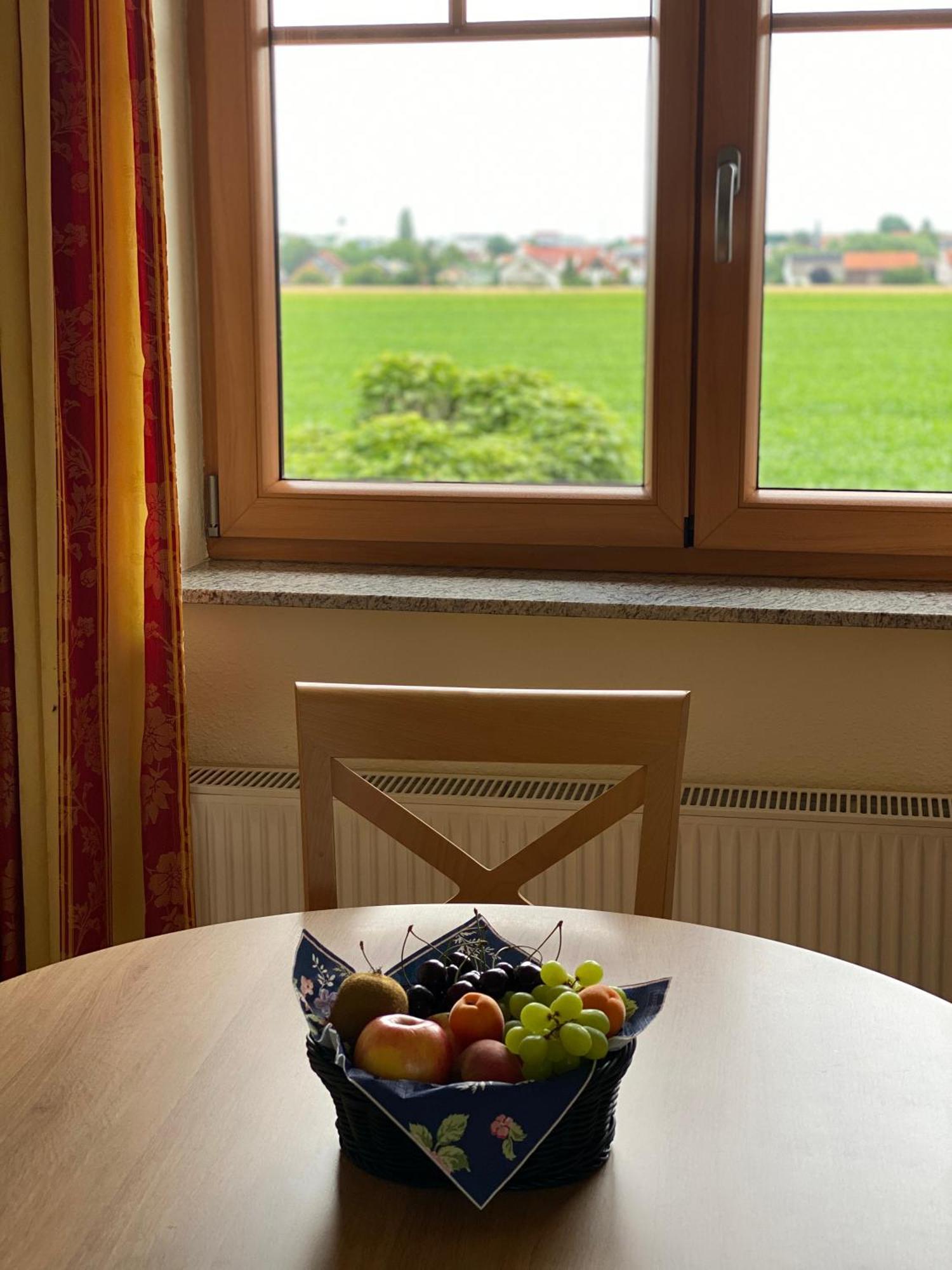 Laupus-Hof Apartamento Bad Vilbel Exterior foto