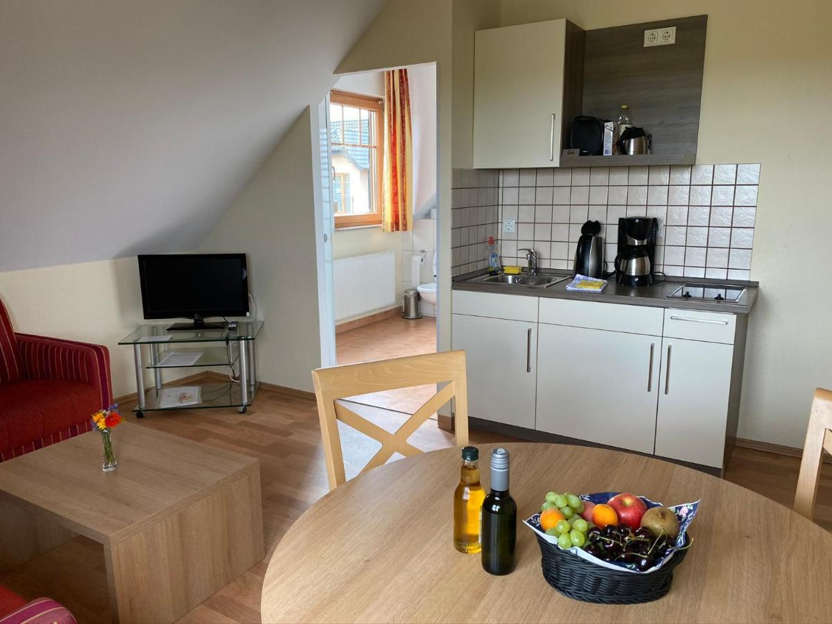 Laupus-Hof Apartamento Bad Vilbel Exterior foto